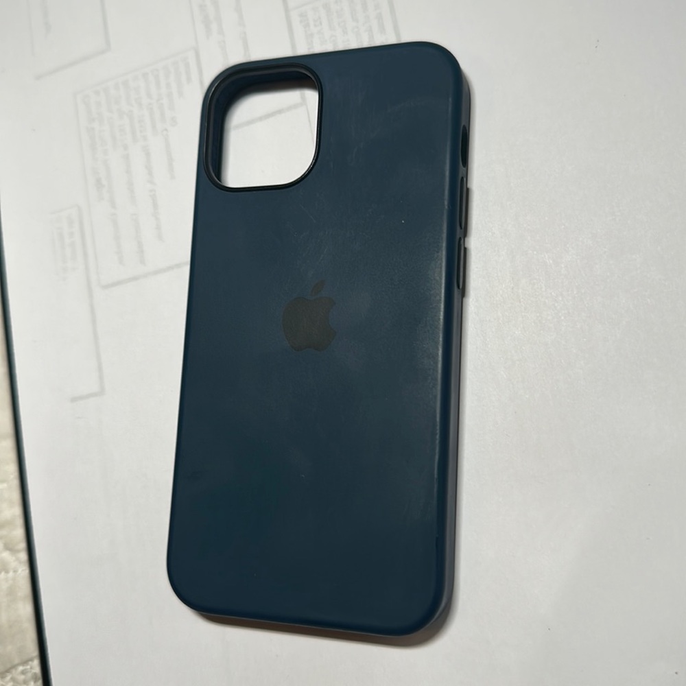 Apple iPhone 13 mini silicone case blue